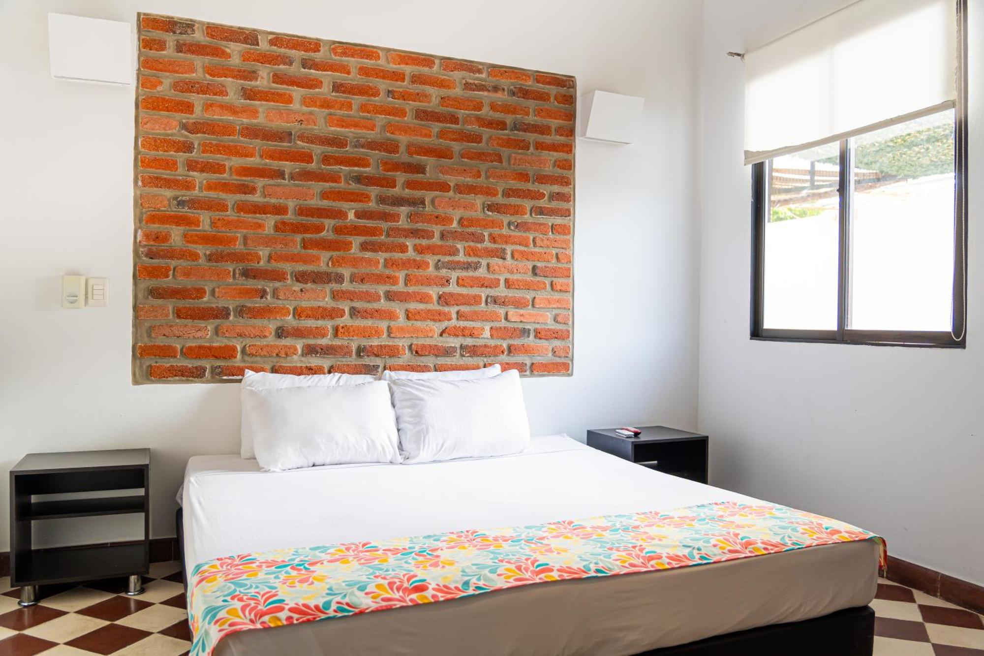 Standard Double or Twin Room,1675827860:JPEG